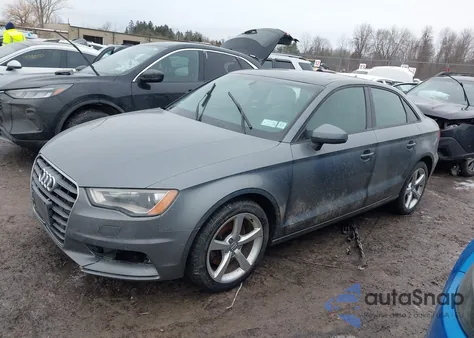 2016 Audi A3 1.8T Premium z USA, uszkodzony, nr VIN WAUA7GFF5G1018449
